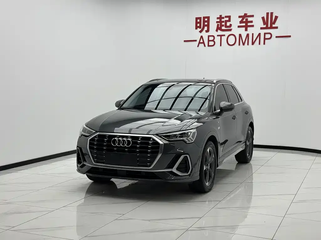 Audi Q3 — фото 4