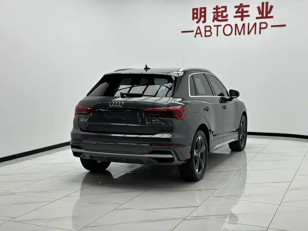 Audi Q3 — фото 6