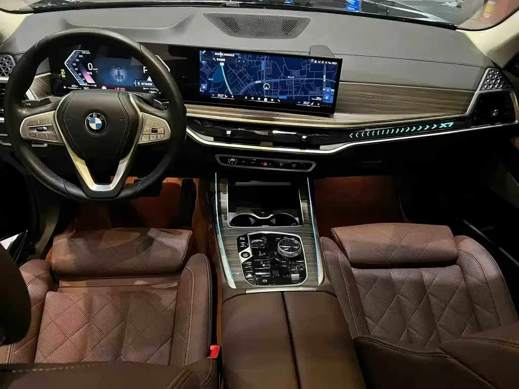 BMW X7 — фото 4