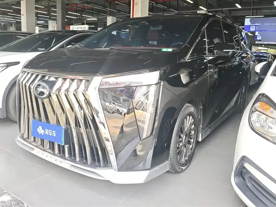 GAC Motor Trumpchi M8 — фото 1
