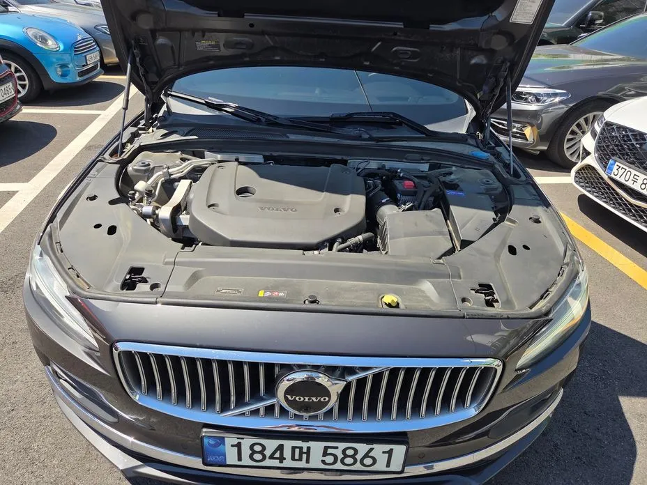 Volvo S90 2021 из KR, фото 9