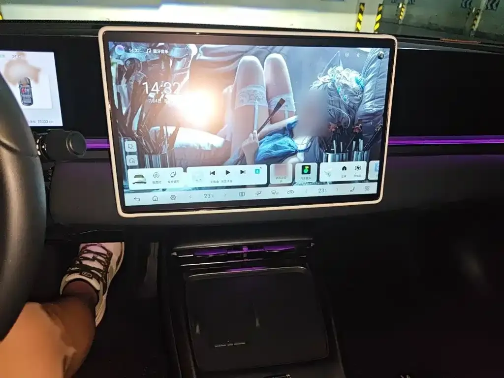 BYD Seal — фото 10