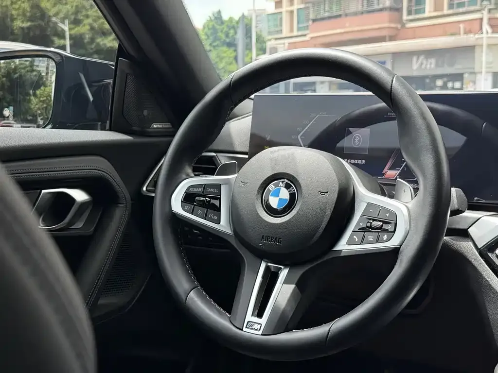 BMW M240i — фото 9