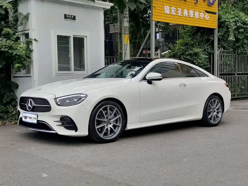 Mercedes-Benz E-Class (Import) — фото 1