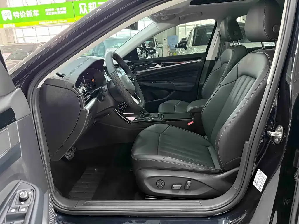 Volkswagen Passat — фото 5