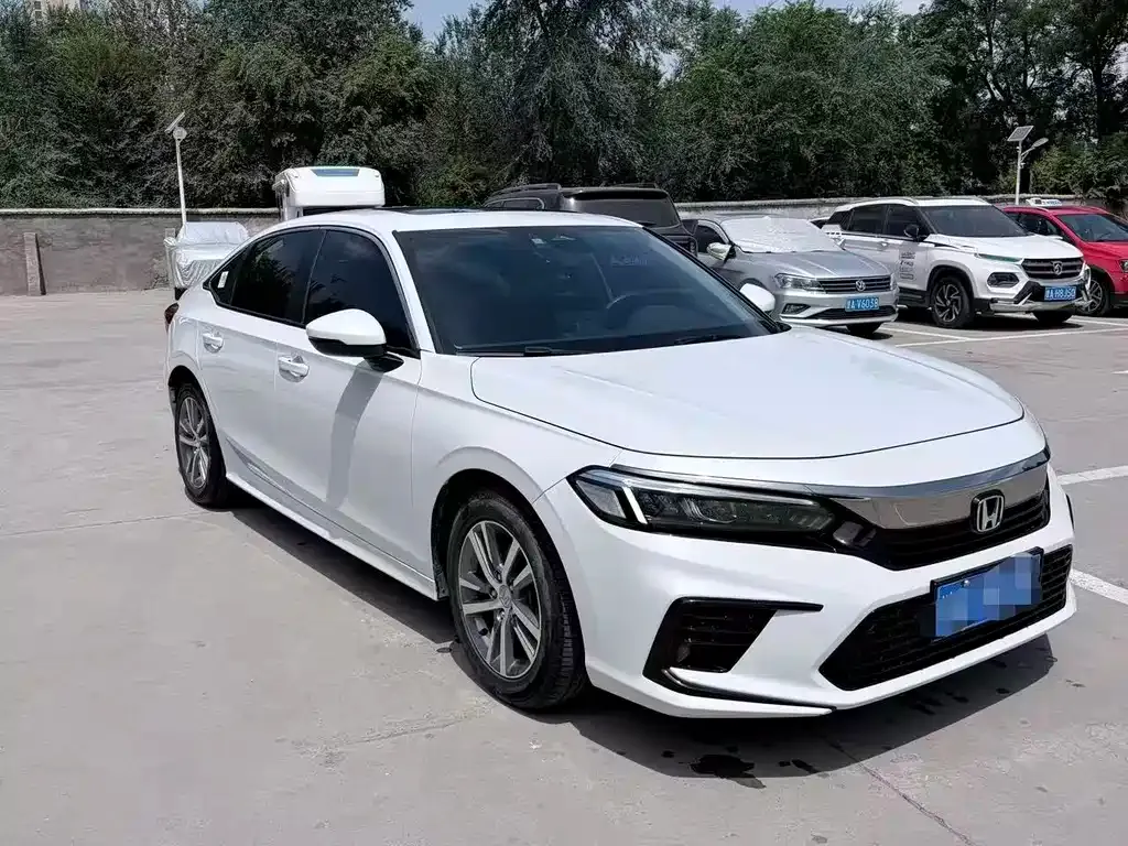 Honda Civic — фото 10
