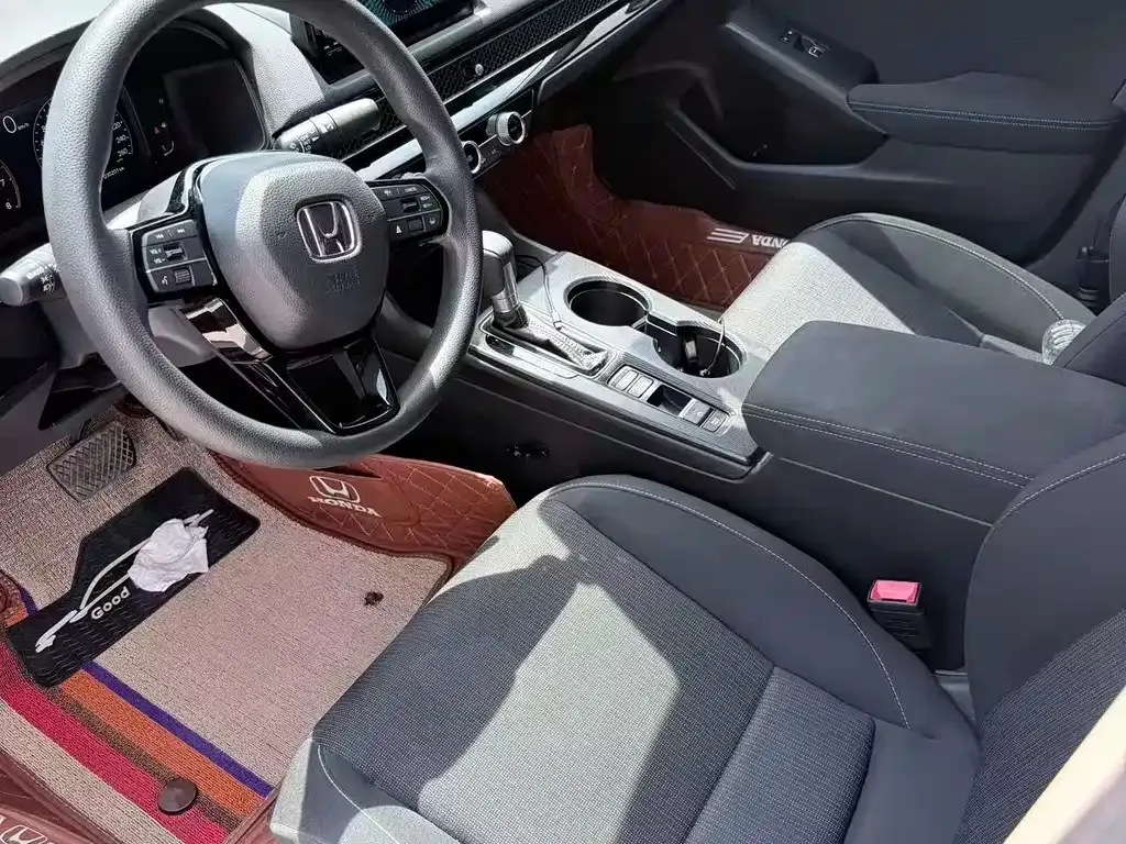 Honda Civic — фото 9