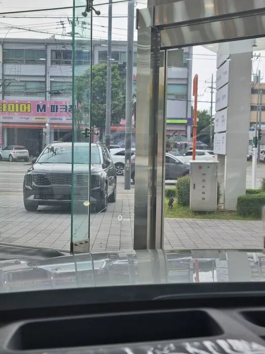 Kia Sorento — фото 2