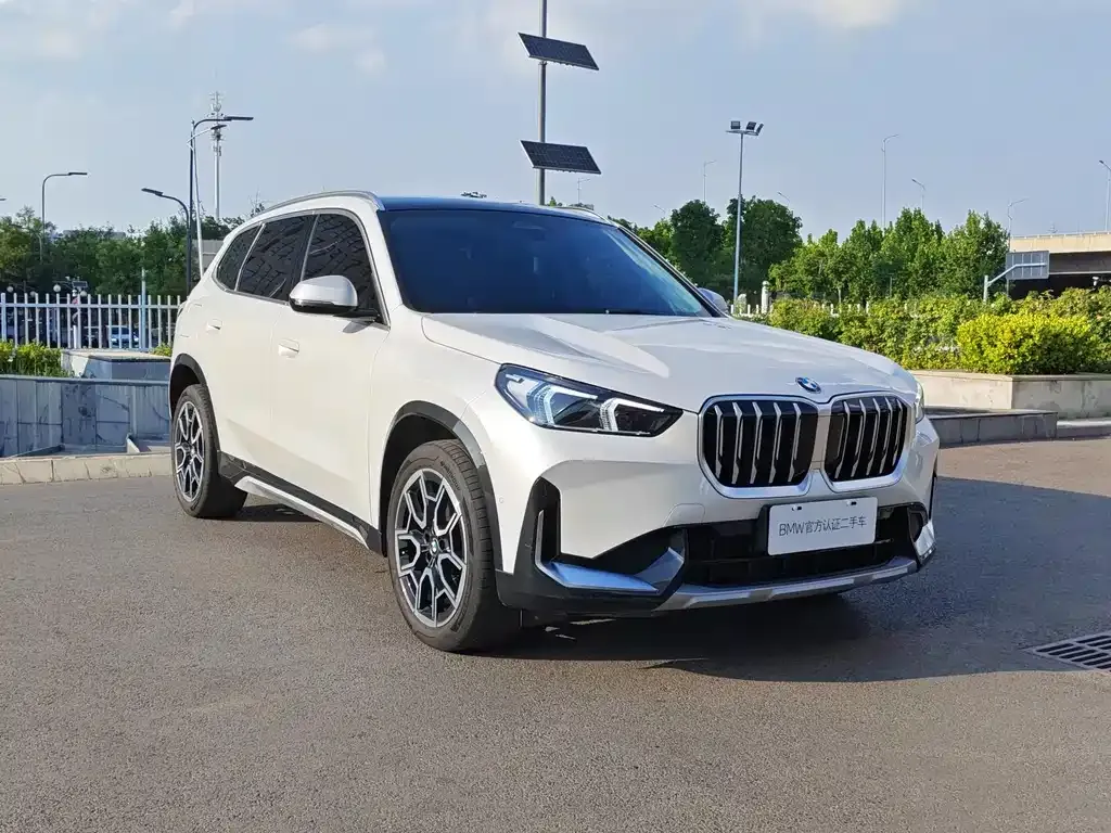 BMW X1 — фото 4