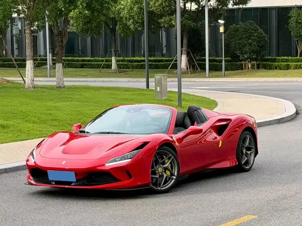Ferrari F8 — фото 5