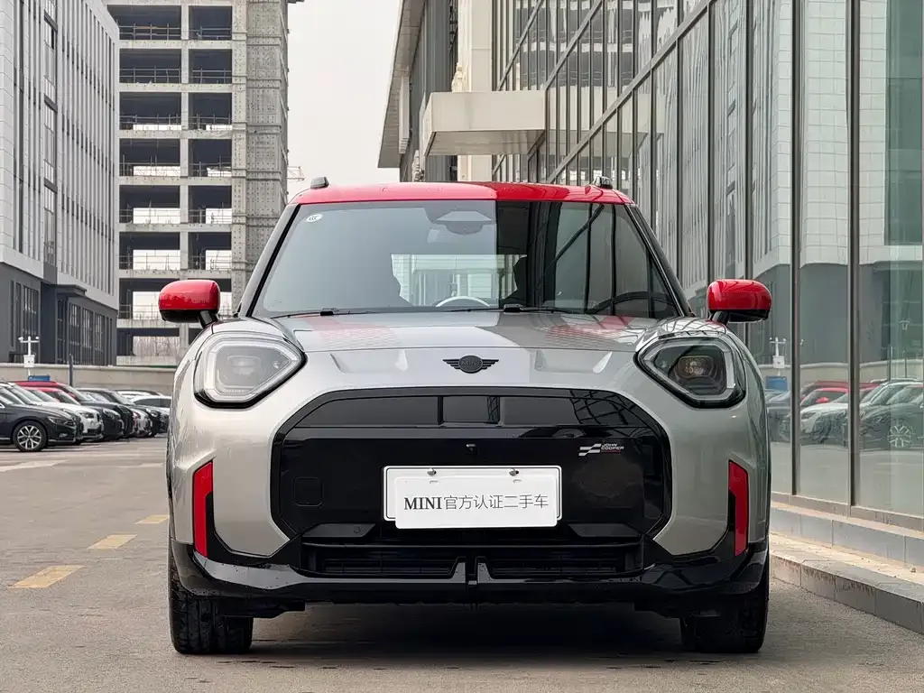MINI Aceman JCW Electric — фото 3