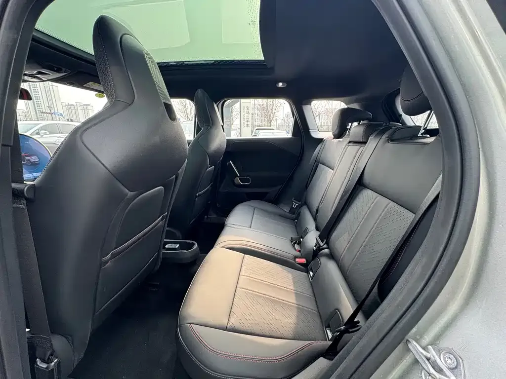 MINI Aceman JCW Electric — фото 10