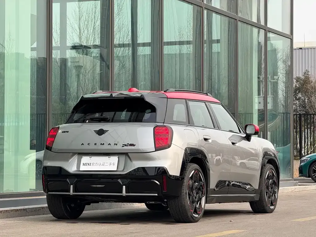 MINI Aceman JCW Electric — фото 2