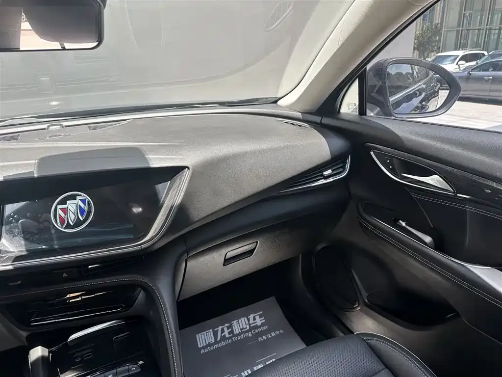 Buick Envision Plus — фото 3