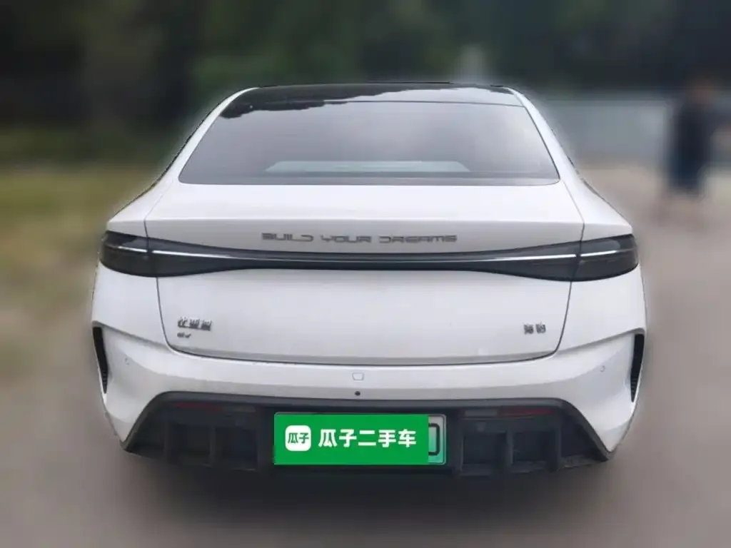 BYD Seal — фото 2