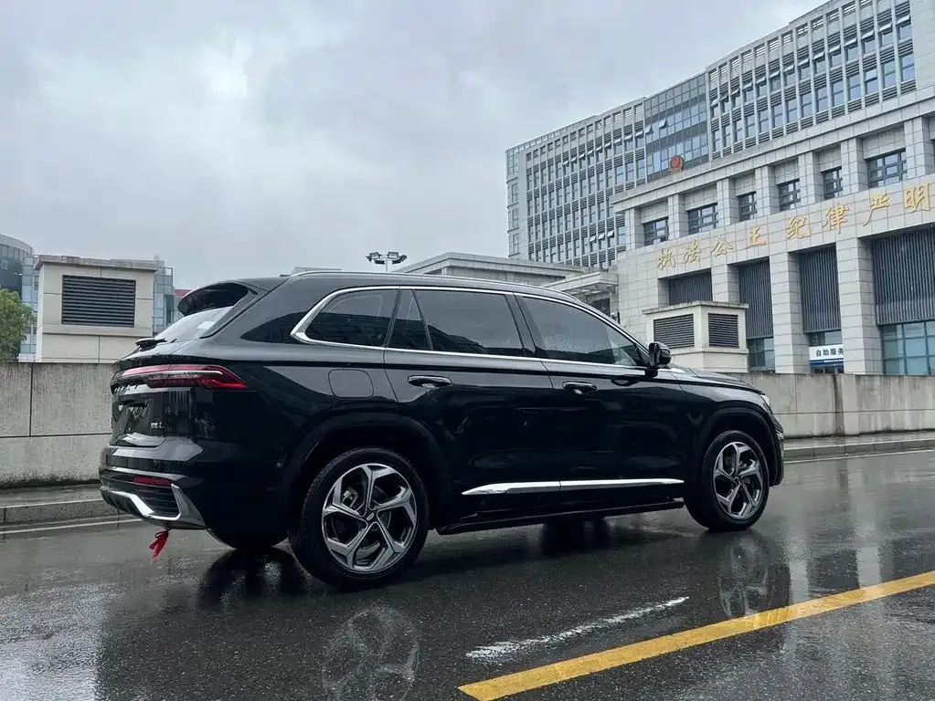 Geely Xingyue L — фото 4