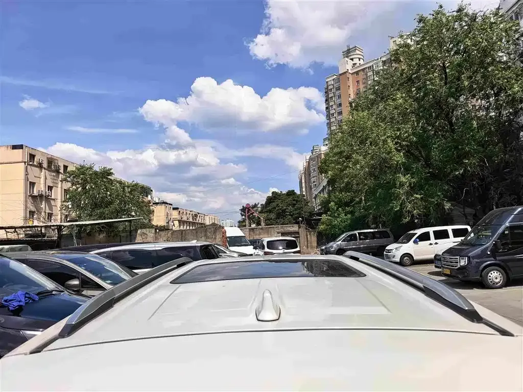 Toyota Granvia — фото 10