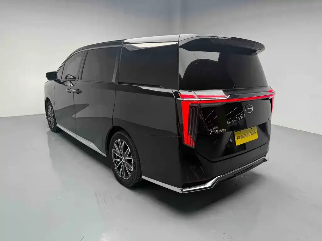 GAC Motor Trumpchi M8 — фото 3