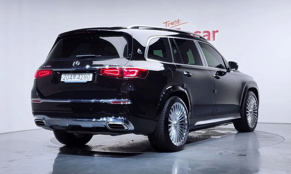 Mercedes-Benz GLS-Class — фото 10