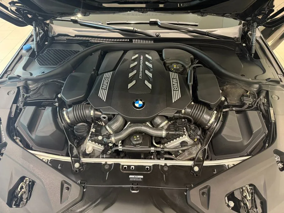 BMW 8-Series 2023 из KR, фото 6