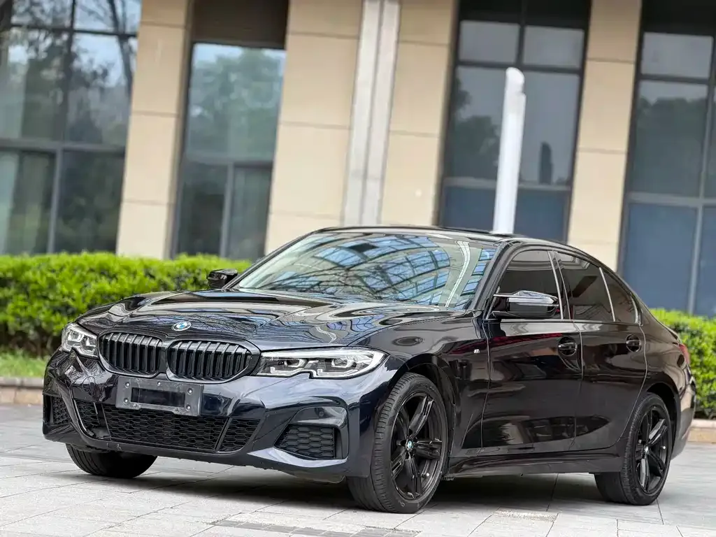 BMW 3 Series — фото 1