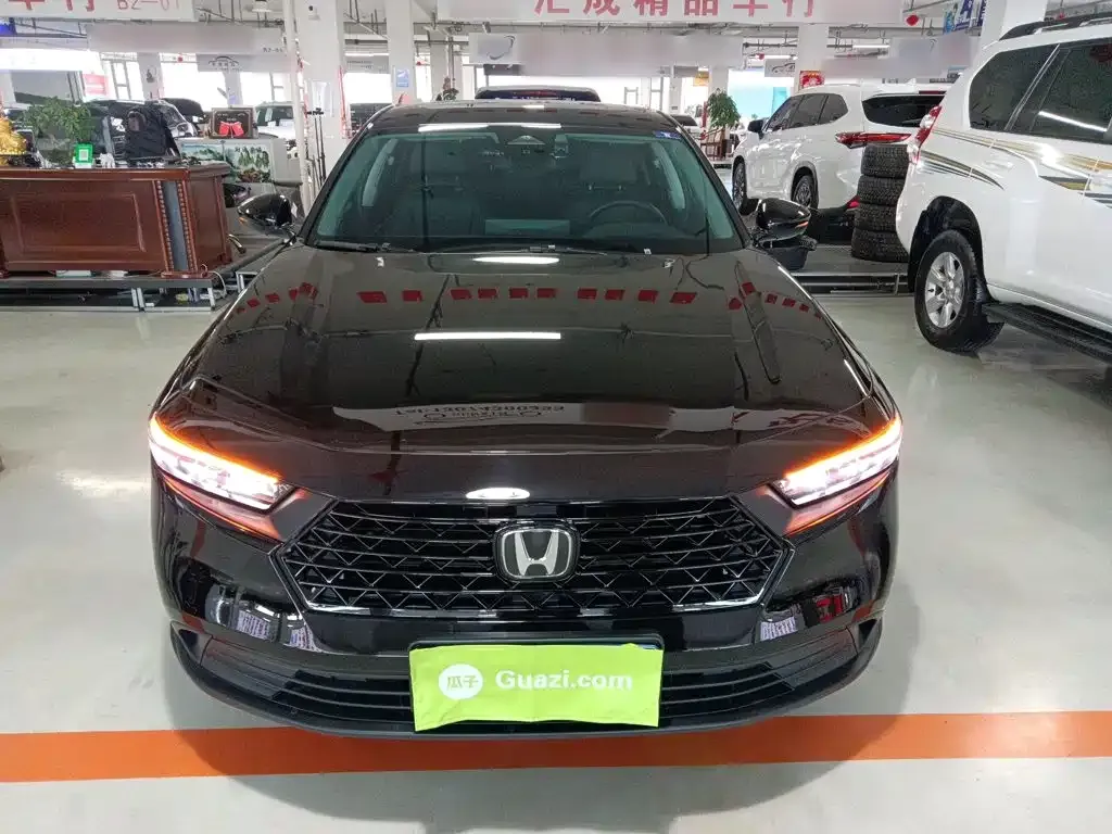 Honda Accord — фото 5