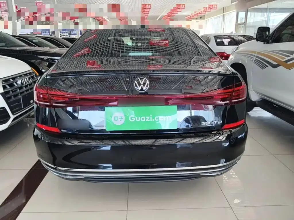 Volkswagen Passat — фото 9