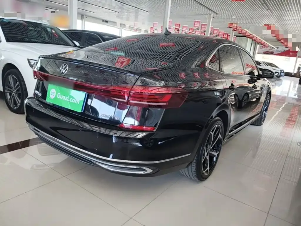 Volkswagen Passat — фото 8