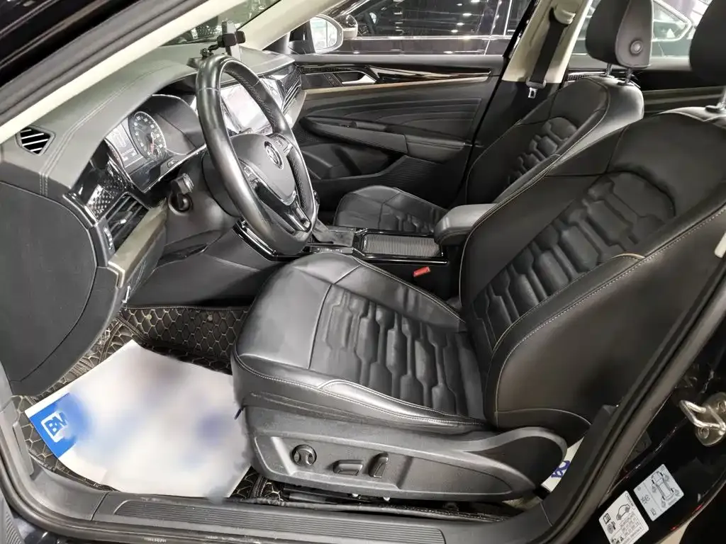 Volkswagen Passat — фото 3