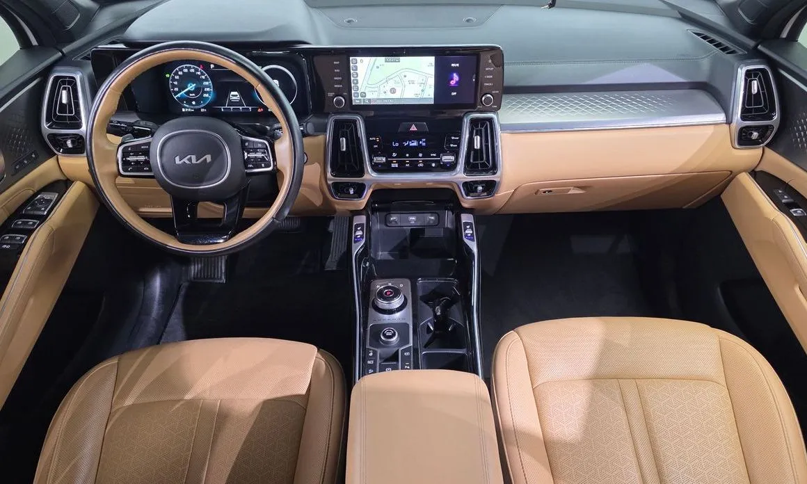Kia Sorento — фото 7