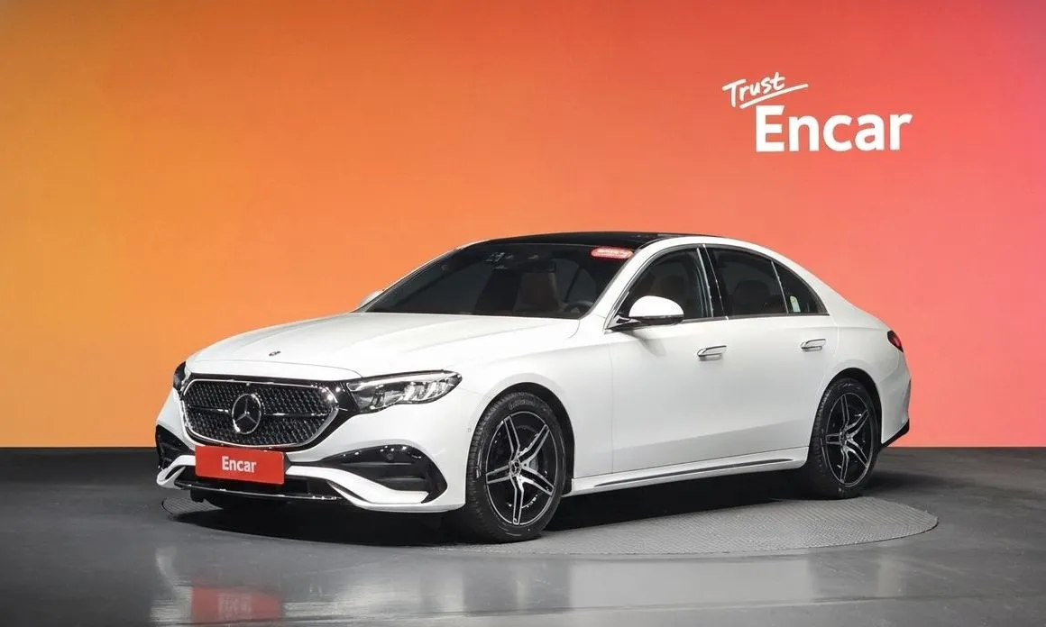 Mercedes-Benz E-Class — фото 1