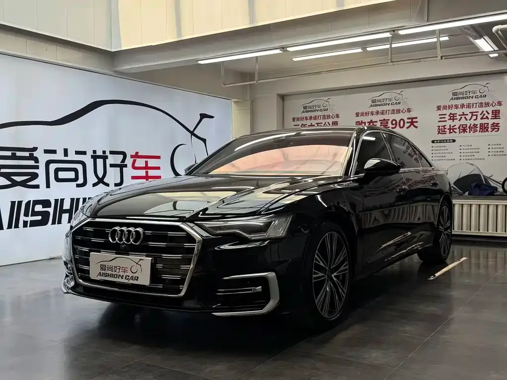 Audi A6L — фото 1