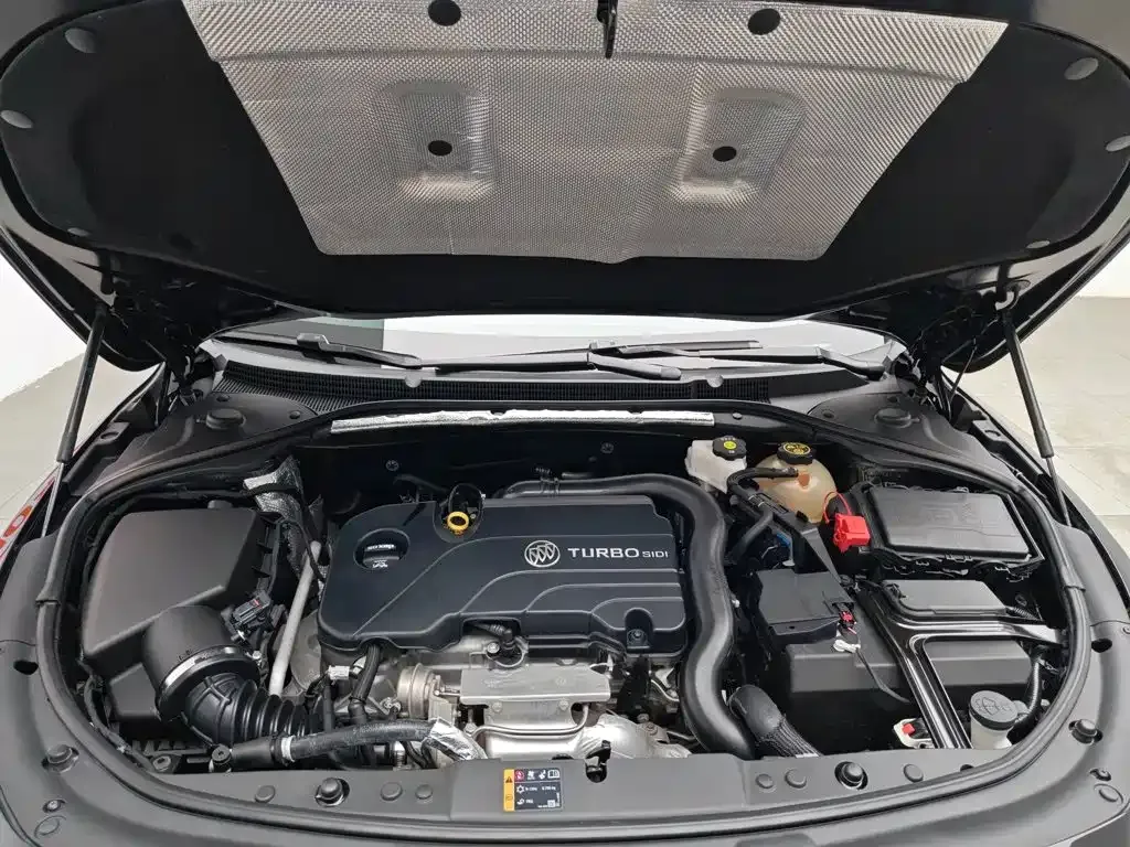 Buick LaCrosse 2022 из CN, фото 10