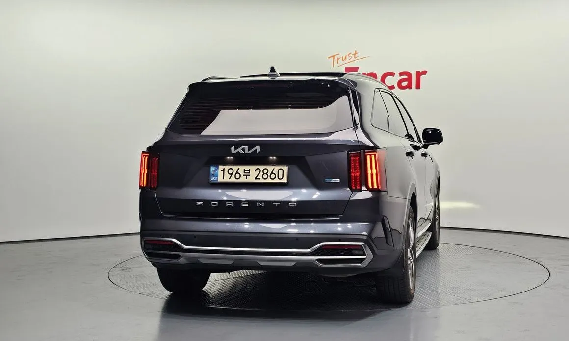 Kia Sorento — фото 4