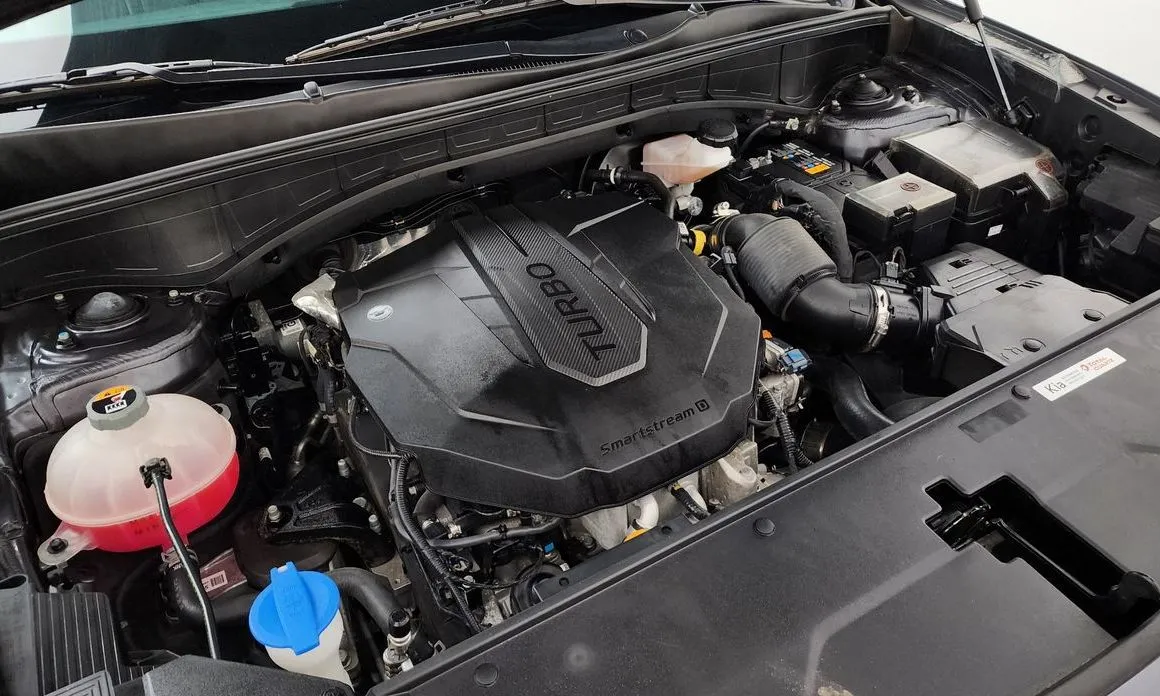 Kia Sorento — фото 9
