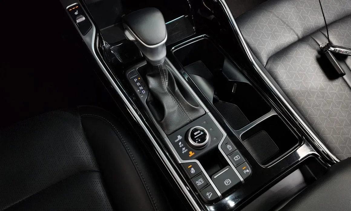Kia Sorento — фото 10