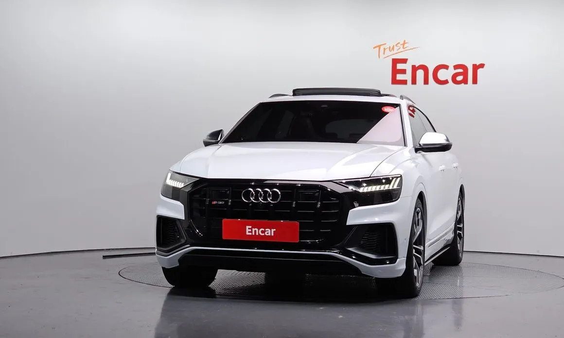 Audi SQ8 2021 из KR, фото 2
