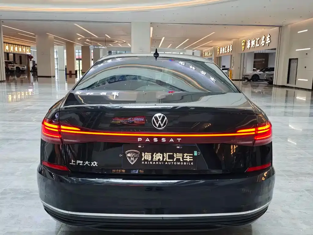 Volkswagen Passat — фото 5