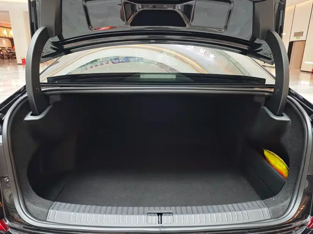Volkswagen Passat — фото 4