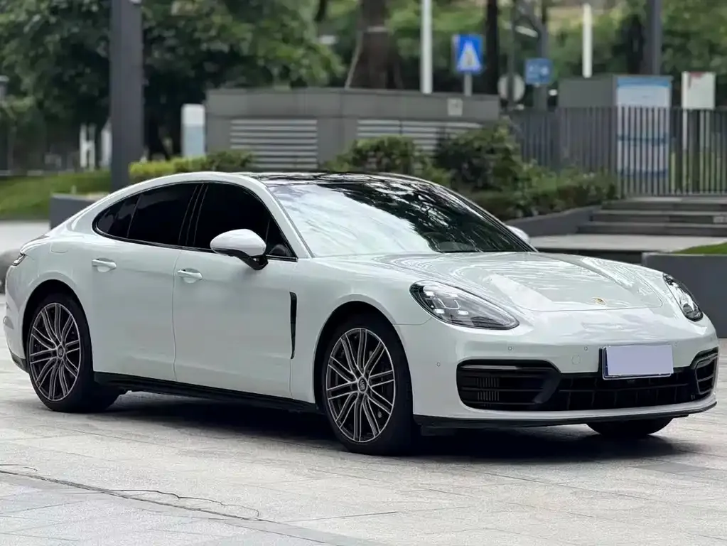 Porsche Panamera — фото 4