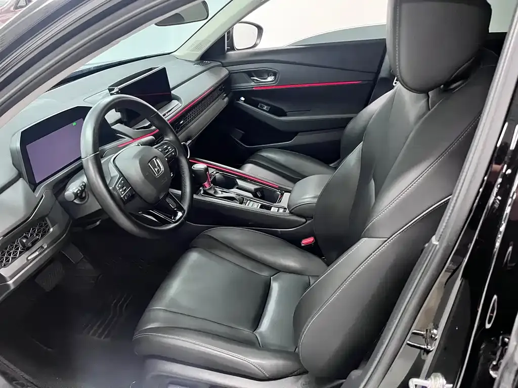 Honda Accord 2024 из CN, фото 10