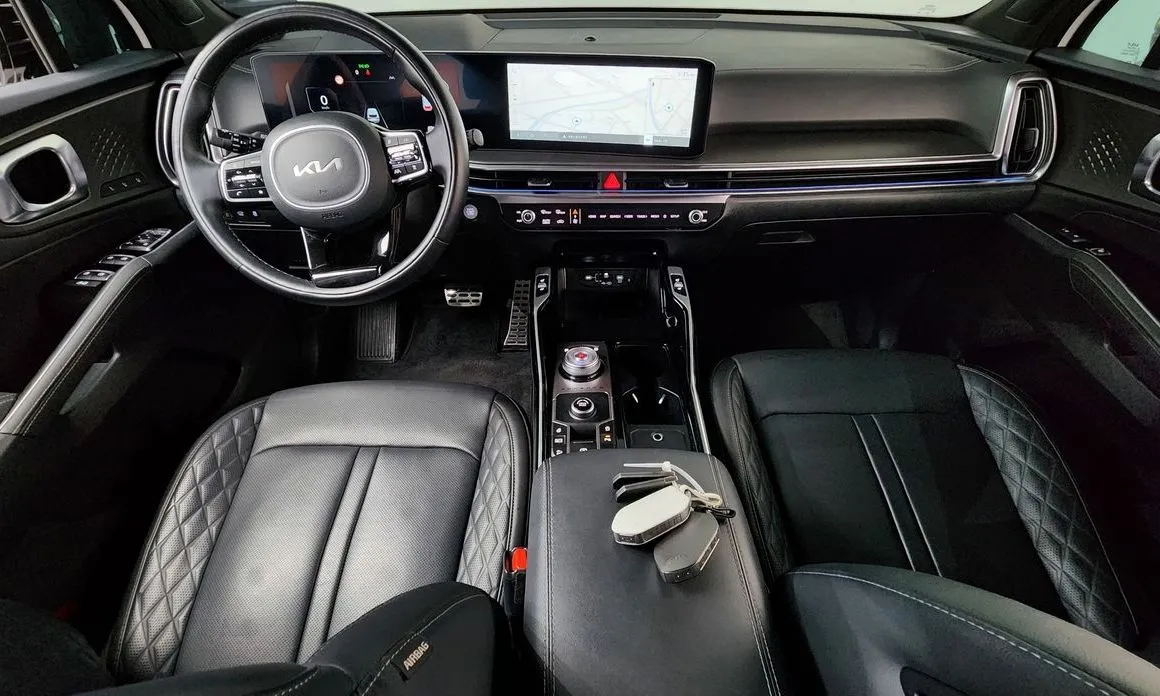Kia Sorento — фото 4