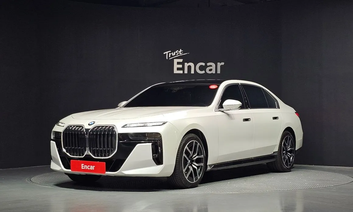 BMW 7-Series