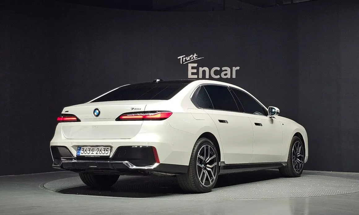 BMW 7-Series 2025 из KR, фото 9