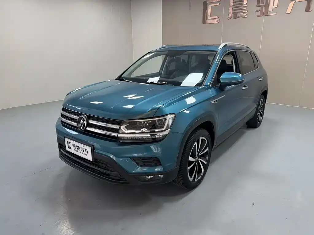 Volkswagen Tharu