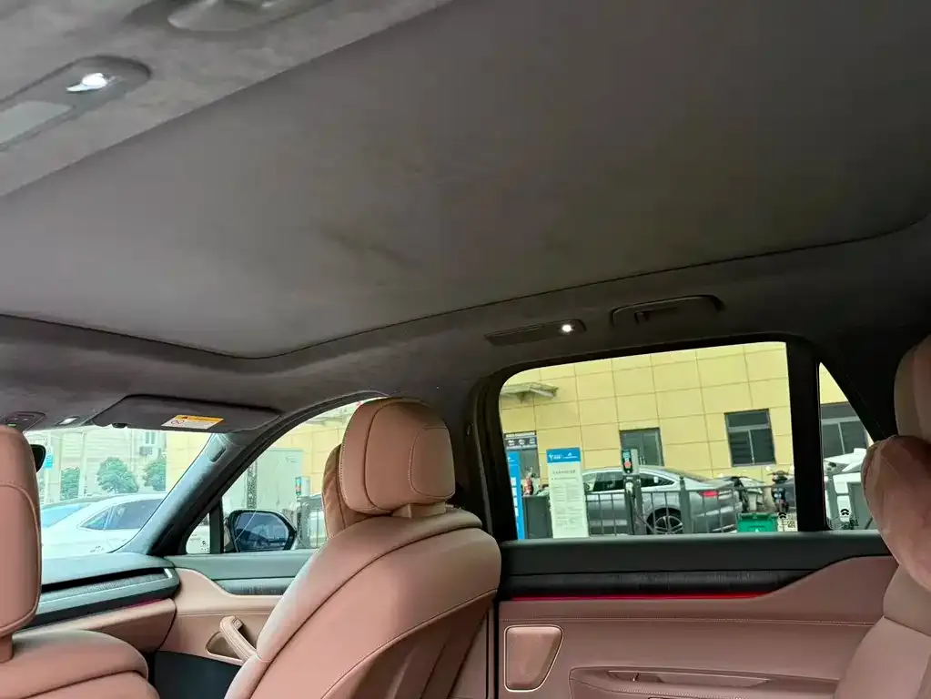 NIO ES8 — фото 2