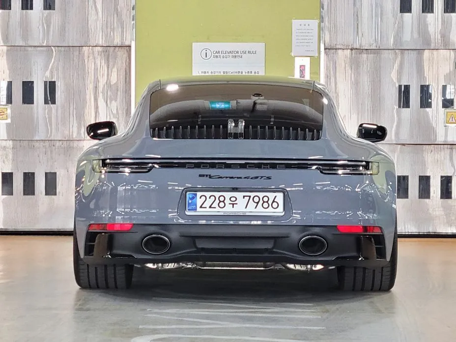 Porsche 911 — фото 10