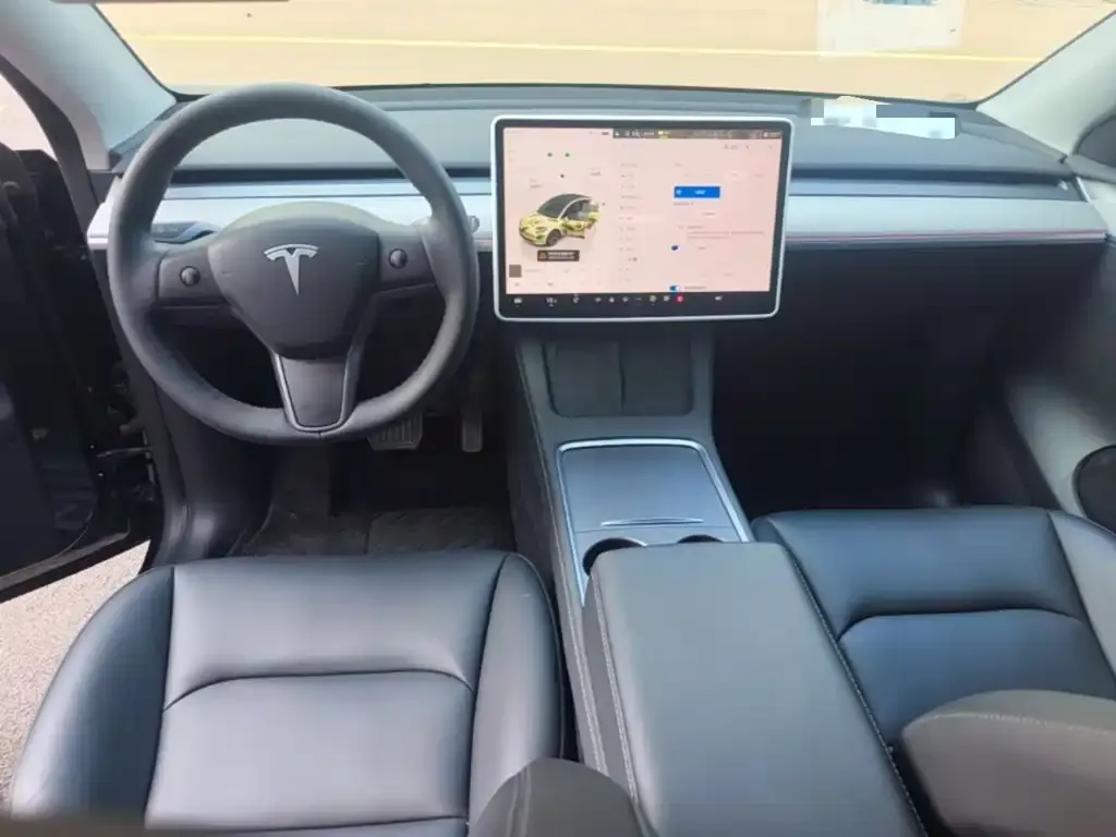 Tesla Model Y — фото 4