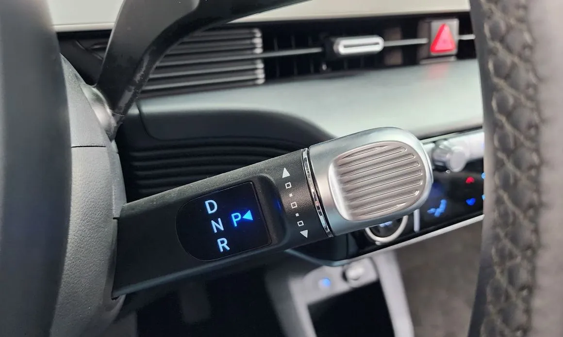 Hyundai Ioniq5 — фото 2
