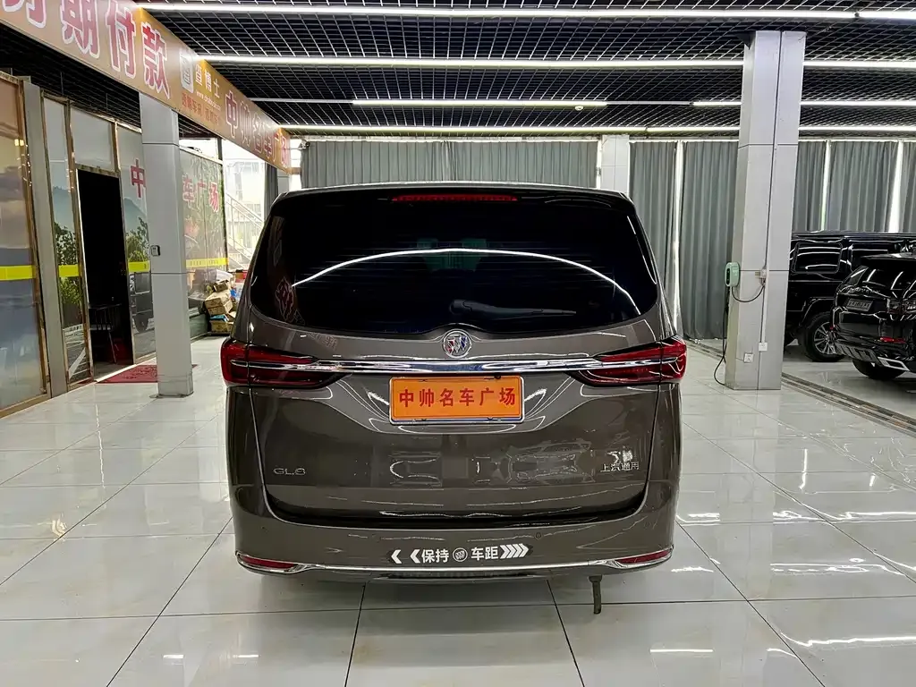 Buick GL8 2024 из CN, фото 6